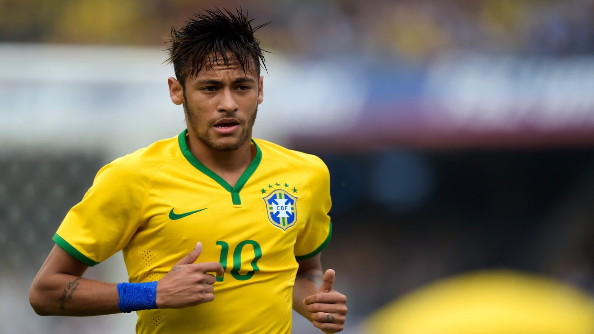 奥利维耶爆发！几内亚巅峰对决，决胜时刻铸就勒沃库森传奇