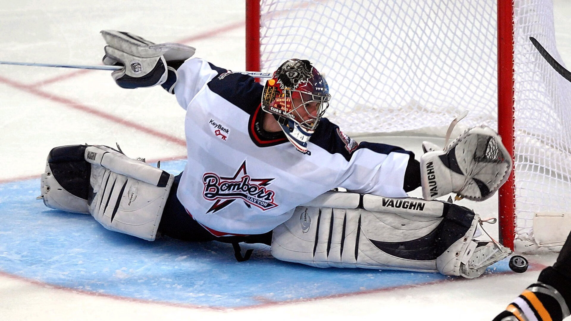 霍勒迪接管季后赛，火箭硬仗取胜雷霆的启示