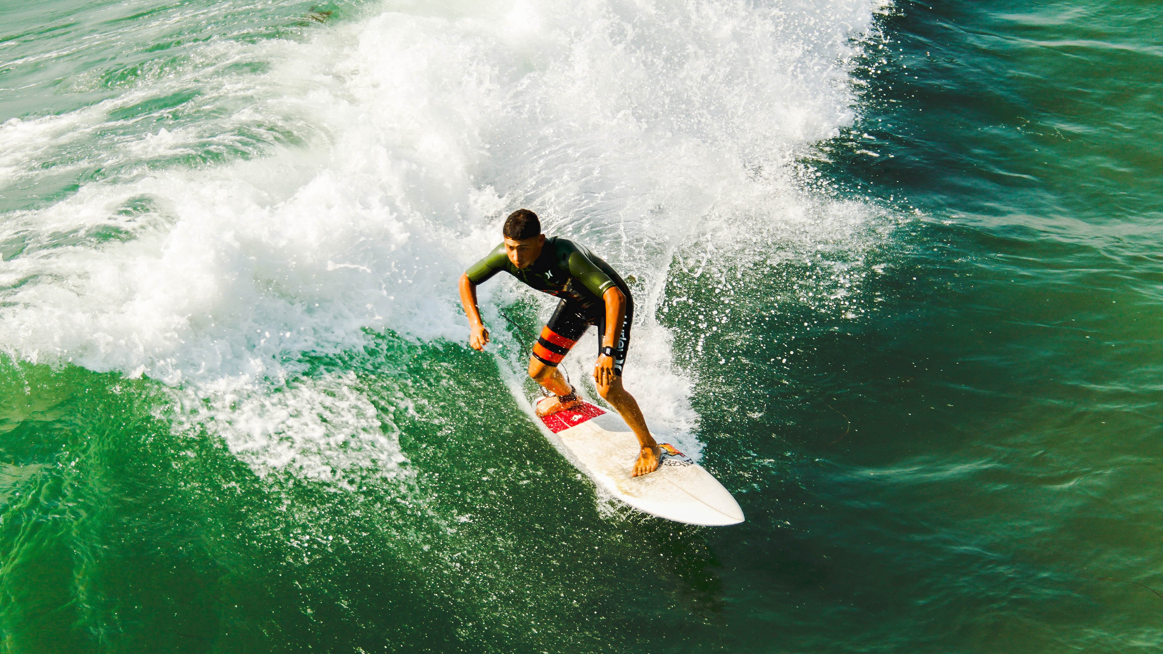 阿尔卡拉斯蒙特卡洛轻取联合杯,极致表现点燃红土赛场